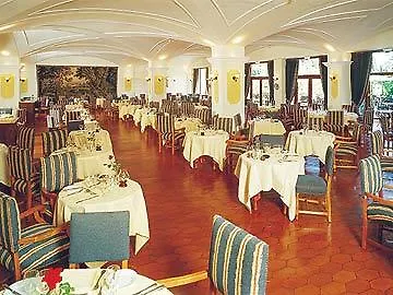 Penina & Golf Hotel 5*